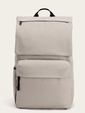 Everlane Light Beige Backpack - Streamlined Carry
